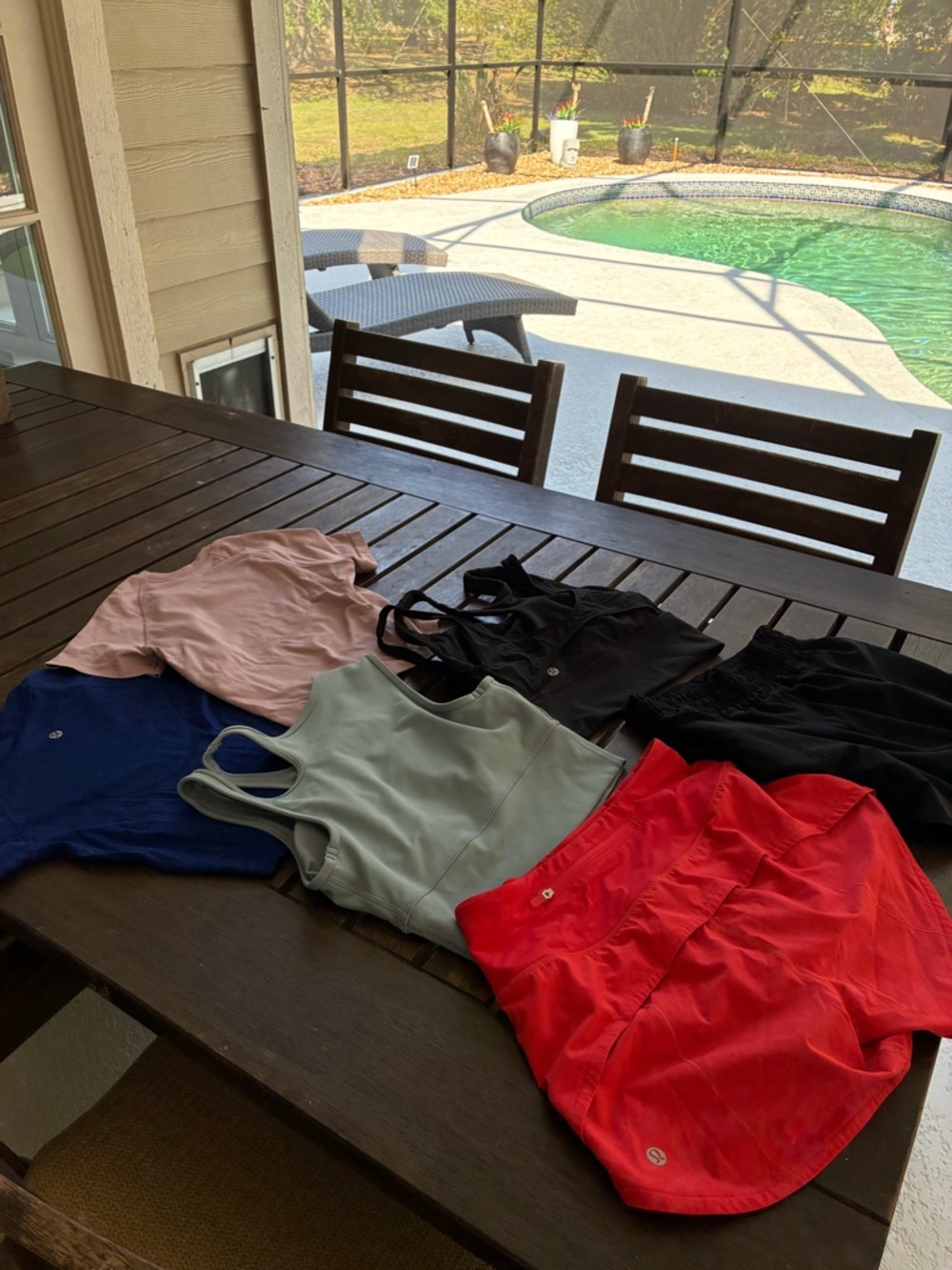Lululemon mixed-color activewear tops and shorts (6 in total)
